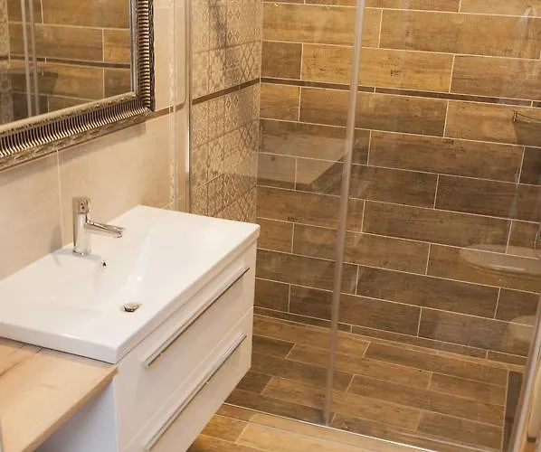 Baltic Plaza Przy Plazy * 库瑞尼卡慕斯卡